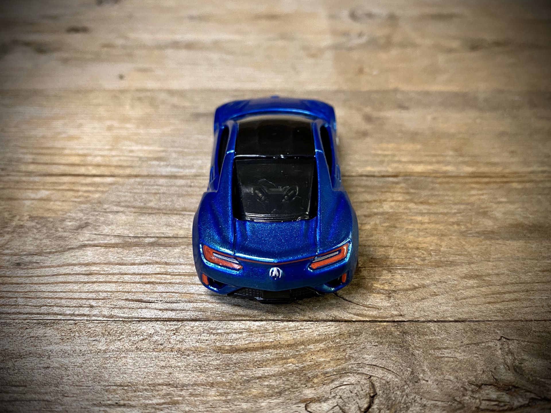 CUSTOM 1:64 Acura NSX - Hot Wheels (Lowered + camber with upgraded premium 7-spoke white wheels)