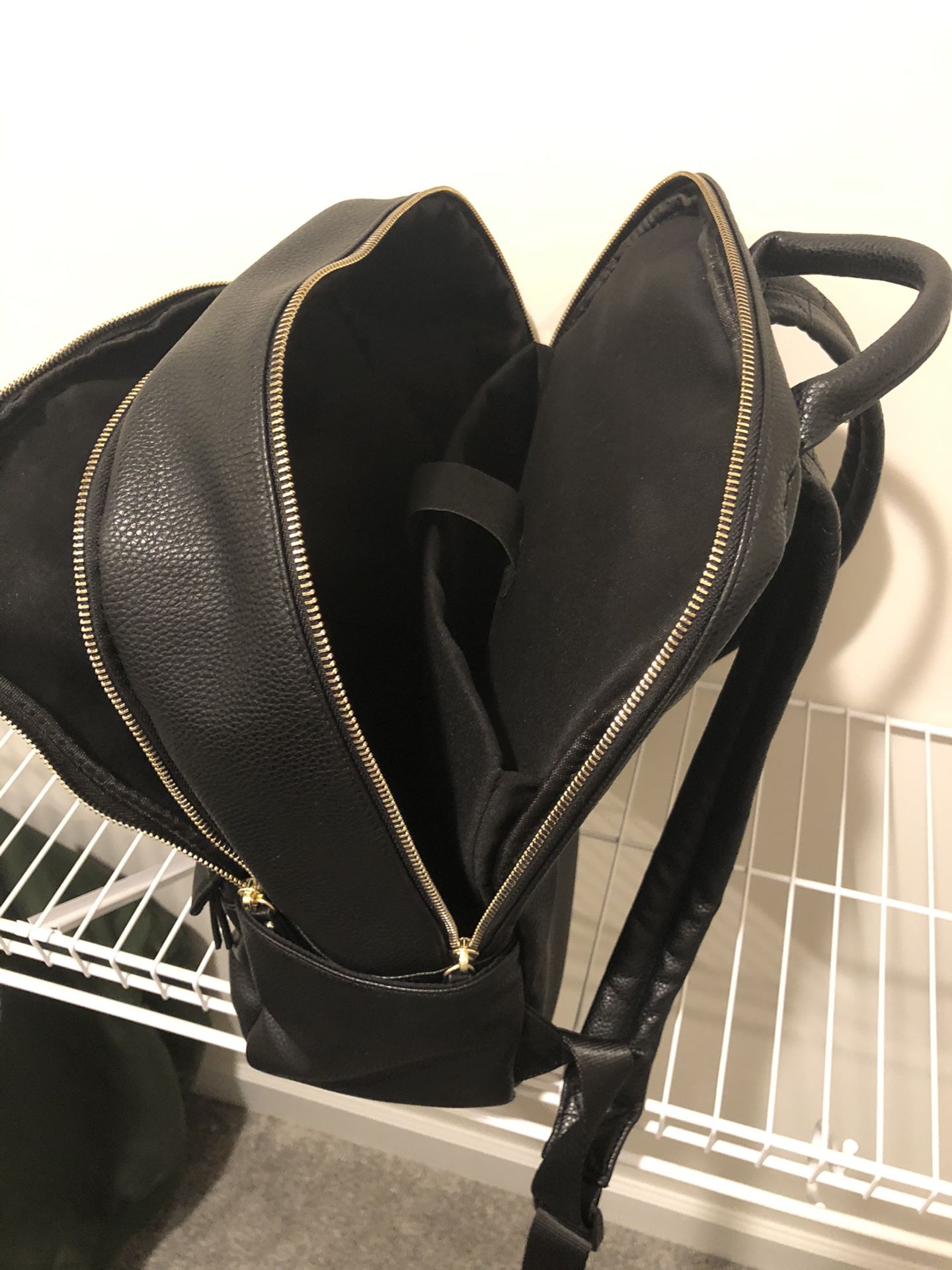 Guess leather backpack