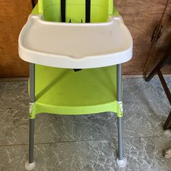 Baby  High  Chair . Thumbnail