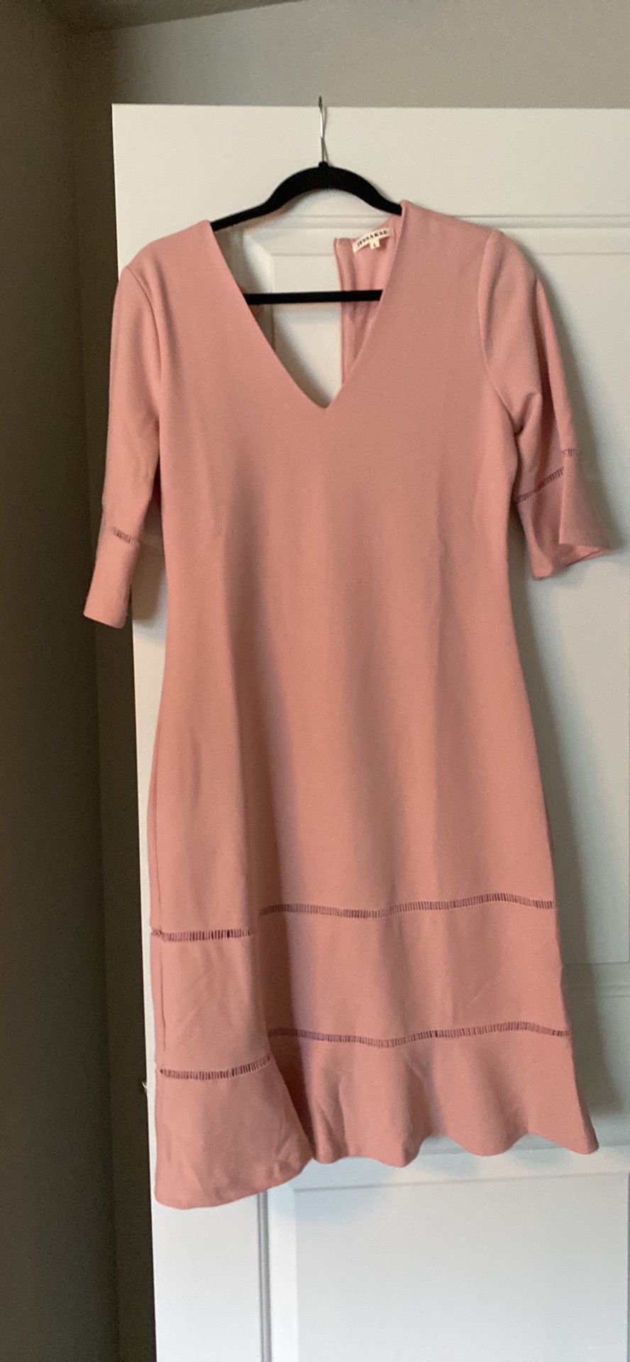 Women’s Clothing For Sale 