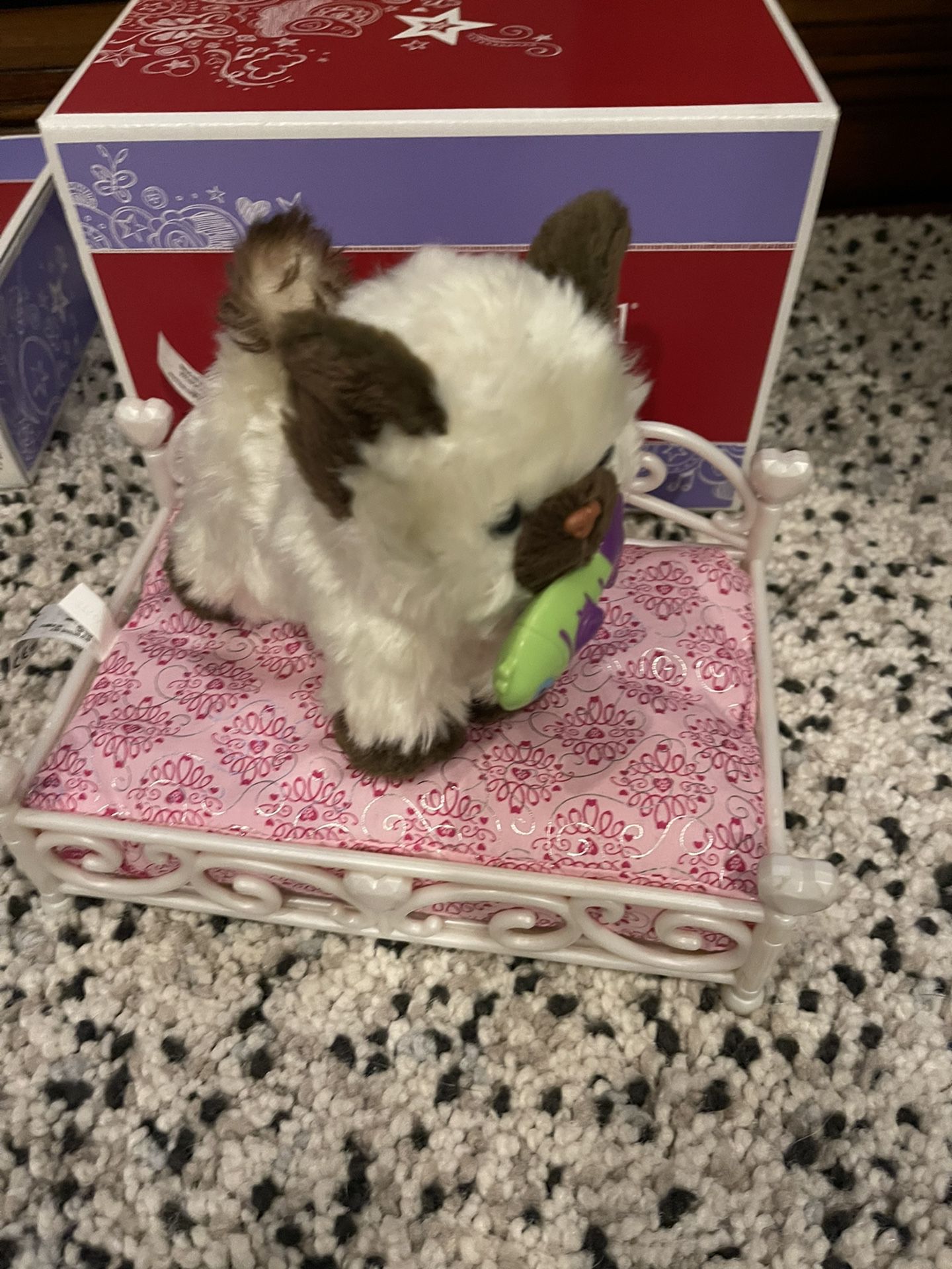 American Girl Pet And Bed 
