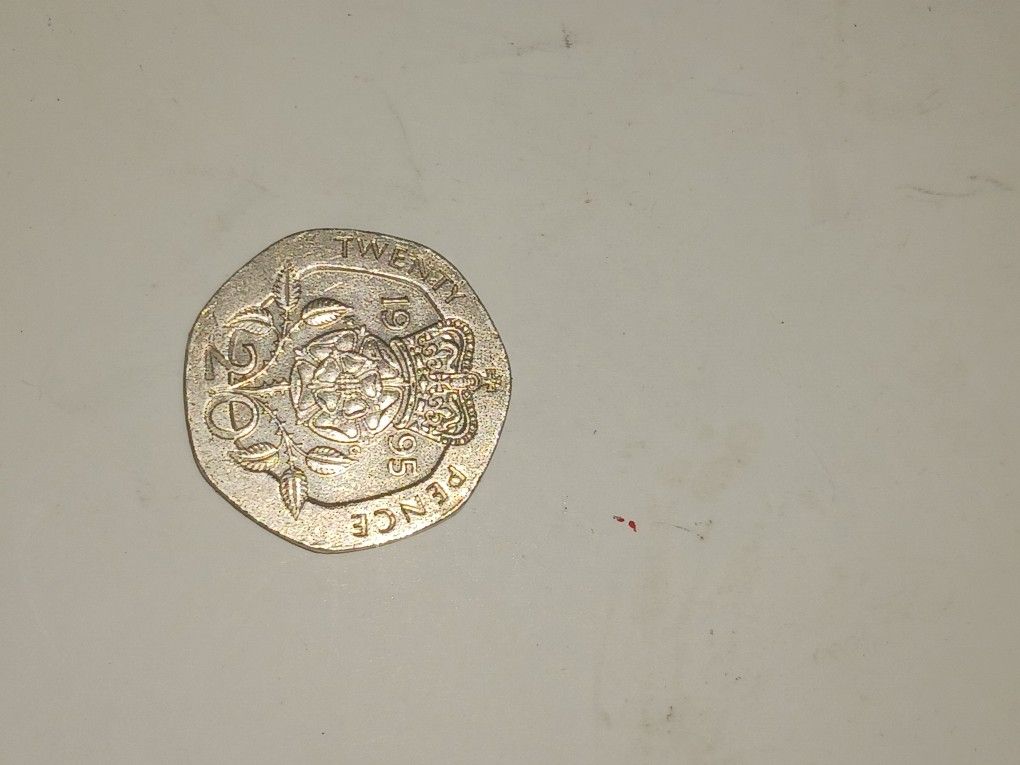 Vintage Queen ELIZABETH 2 COINS