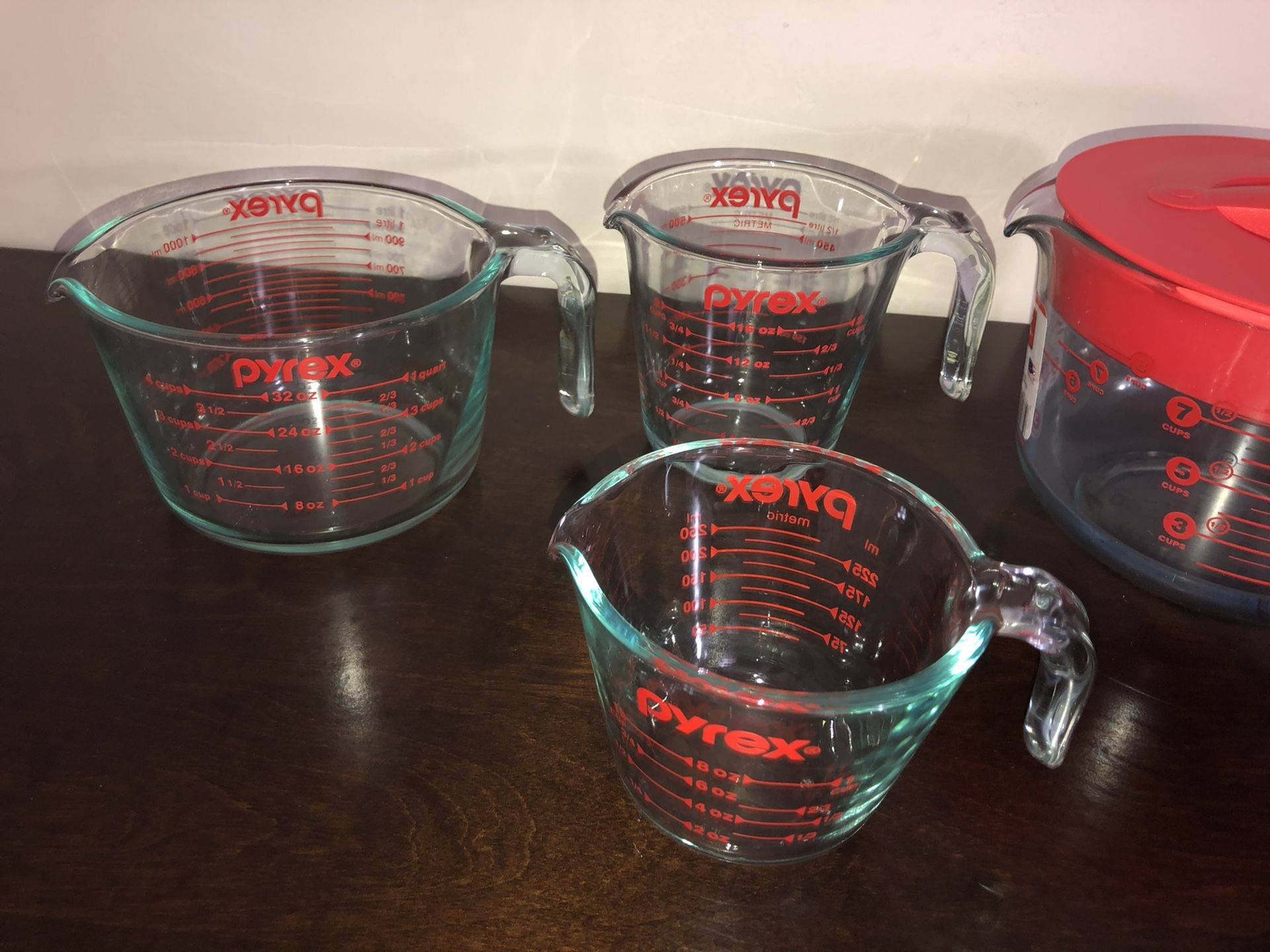 Pyrex Glass Measuring Cup 5pc Set