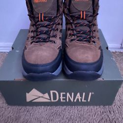 Denali Hiking Boots Thumbnail