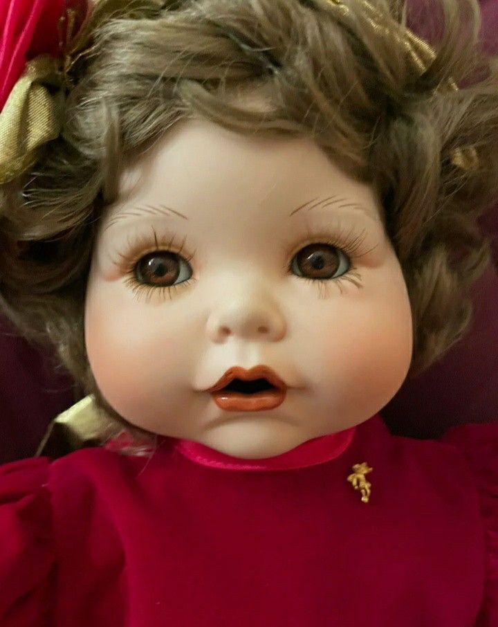 Marie Osmond "Jessica's First Christmas" collectible doll