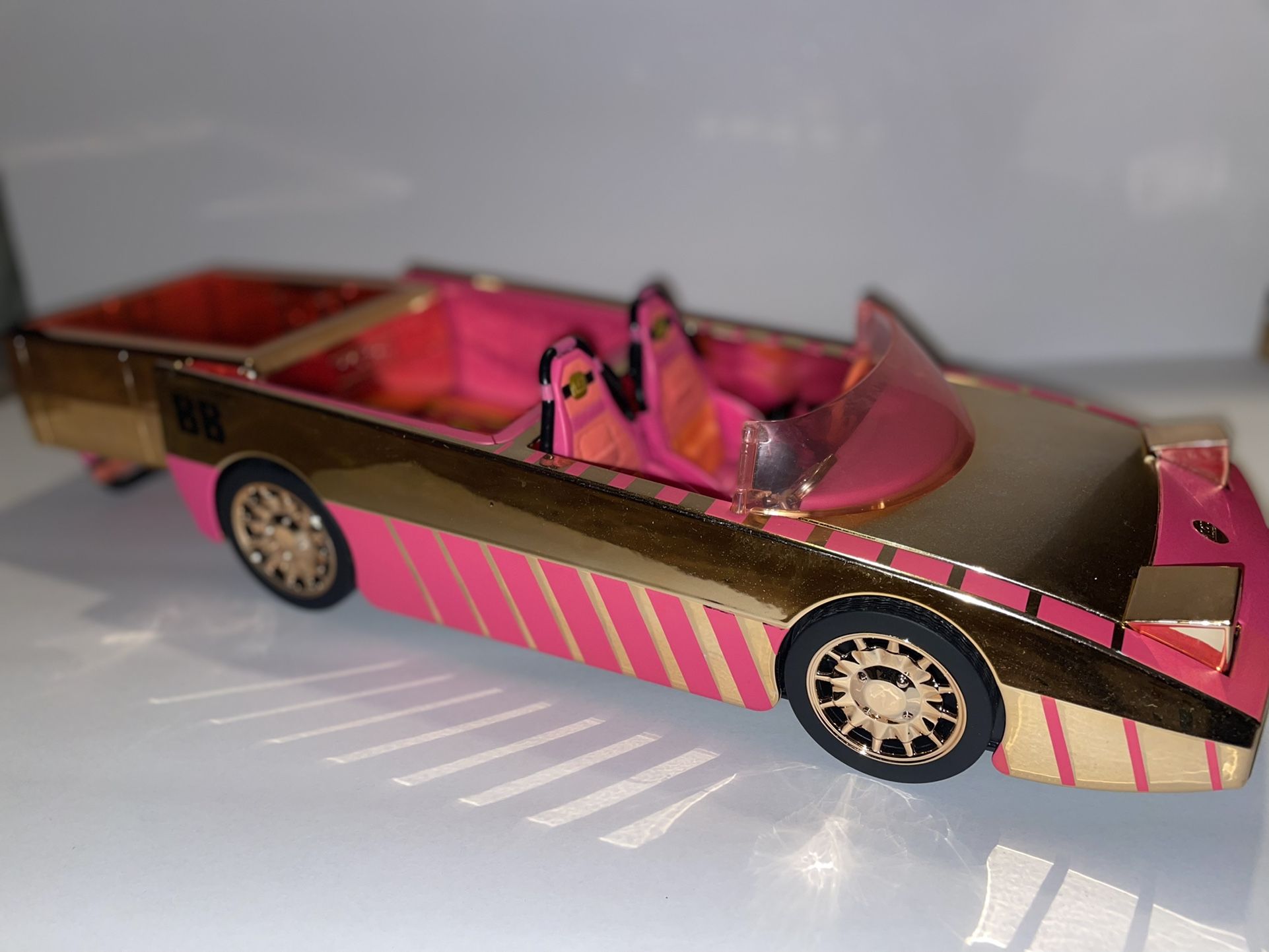 LOL car For Dolls