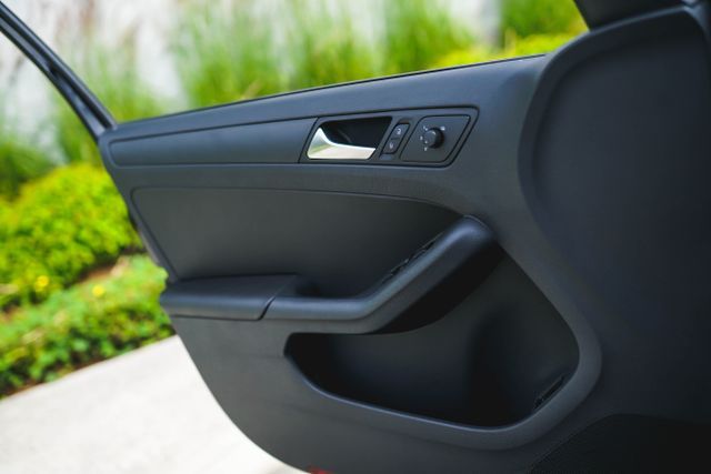 2011 Volkswagen Jetta