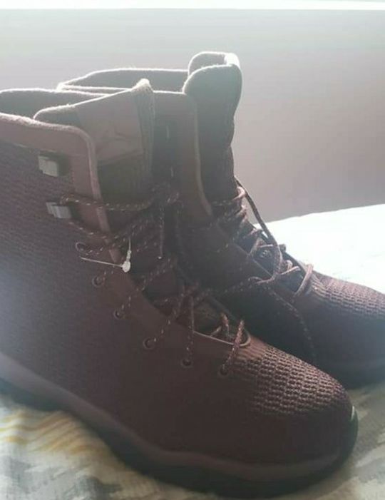 NEW!! Jordan Future Boots