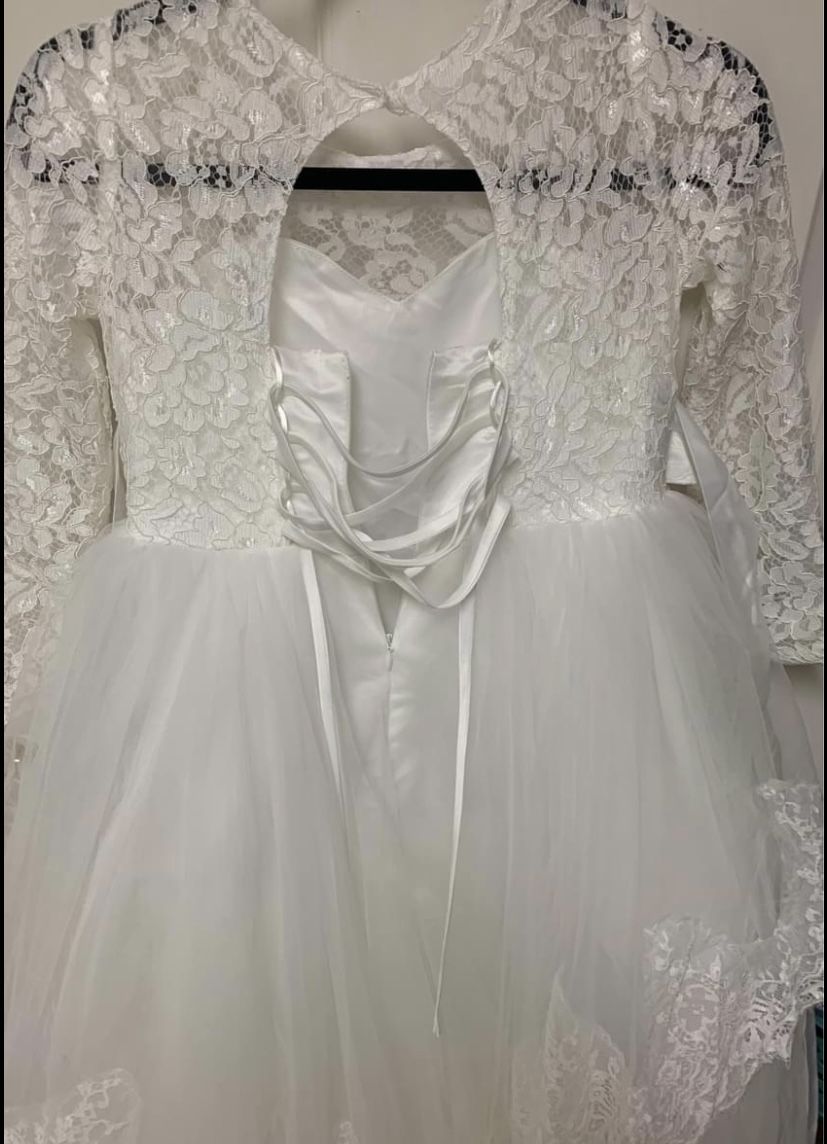 New White Wedding /Pageant Dress With Sequins In Middle / Lace Sleeves Size Youth 12/14