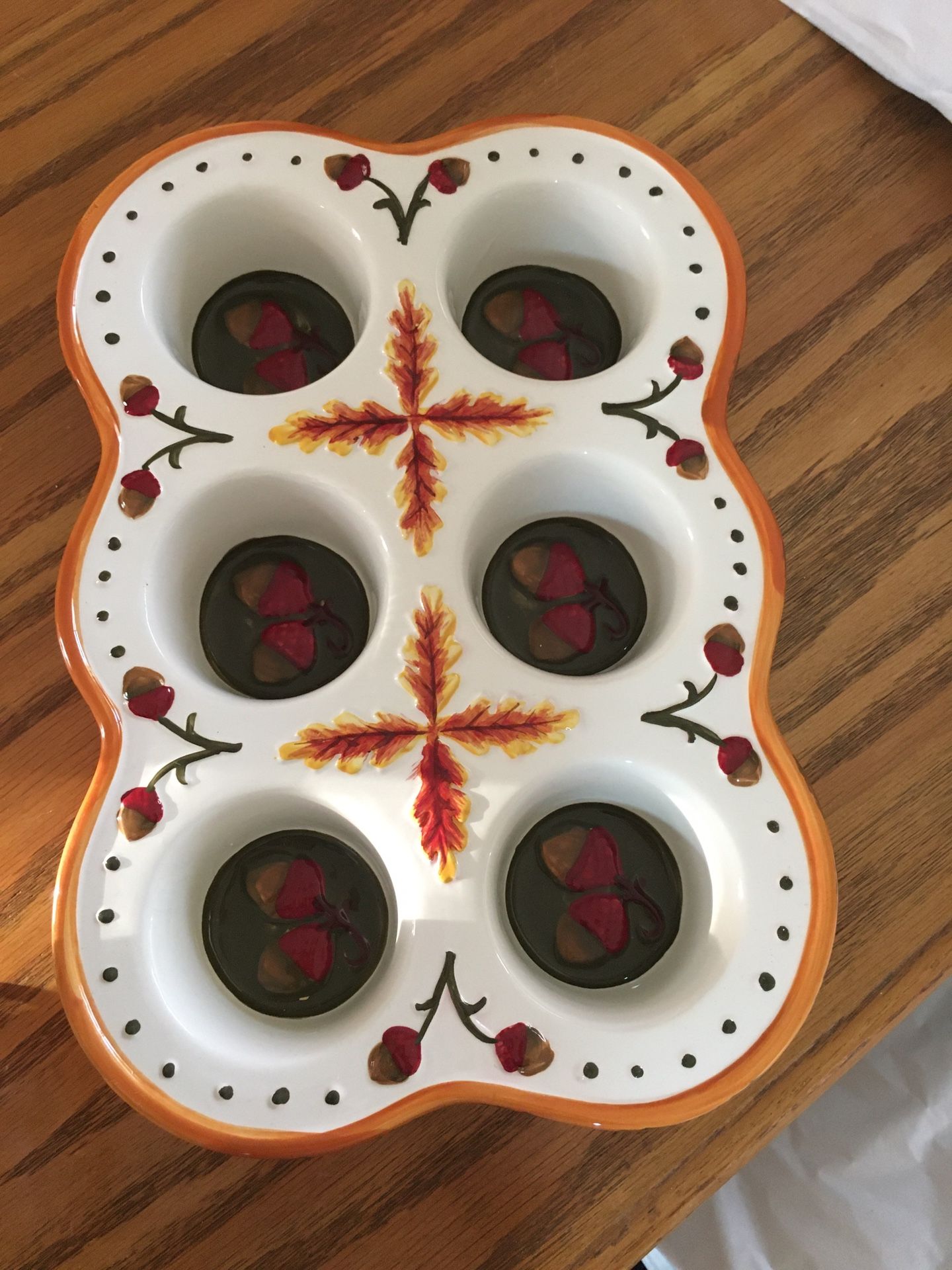 Temptations Fall Harvest Oval Baker & Muffin Pan