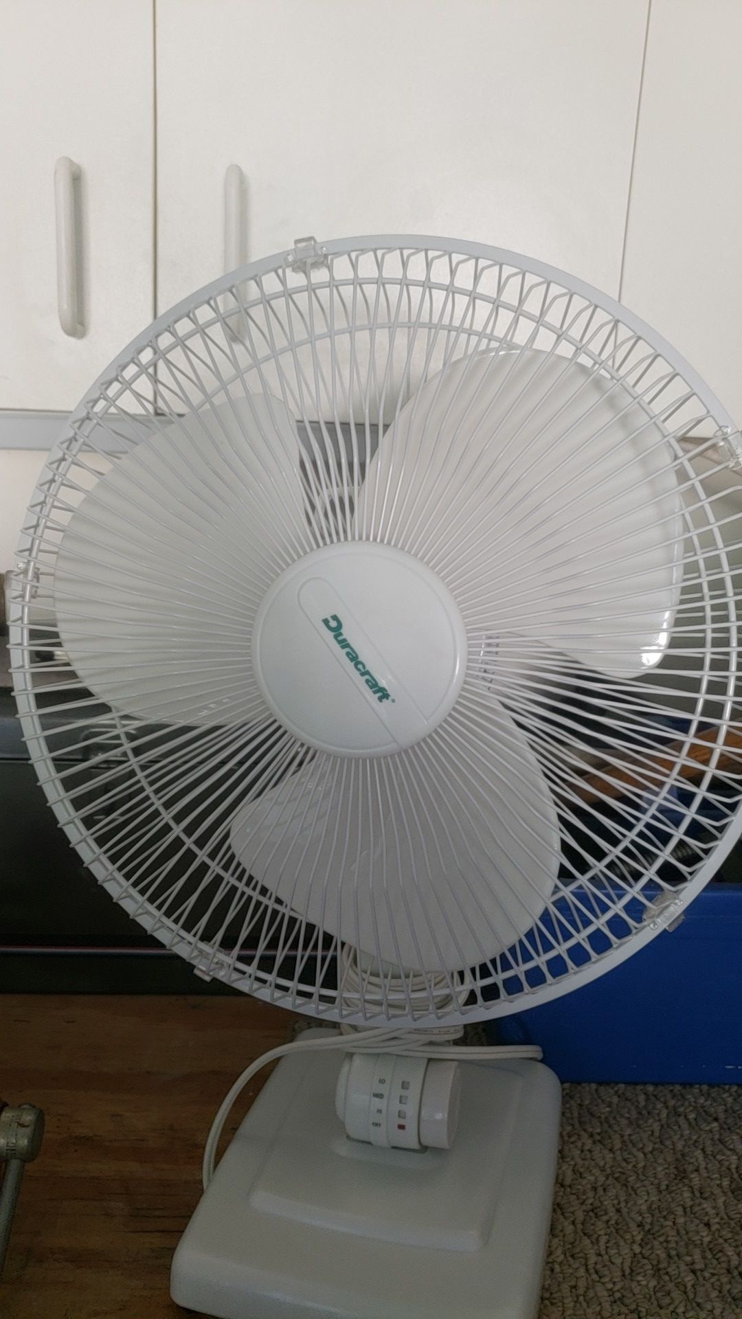 Duracraft 14 Oscillating Fan For Sale In Renton Wa Offerup