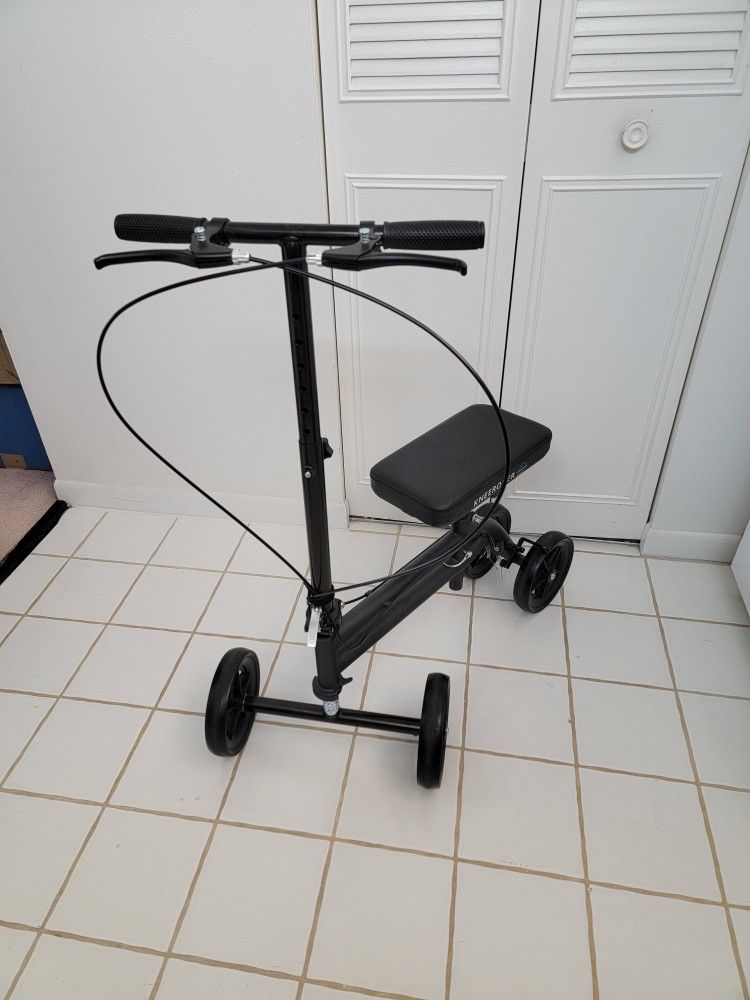Knee Rover Knee Scooter. Excellent Condition!