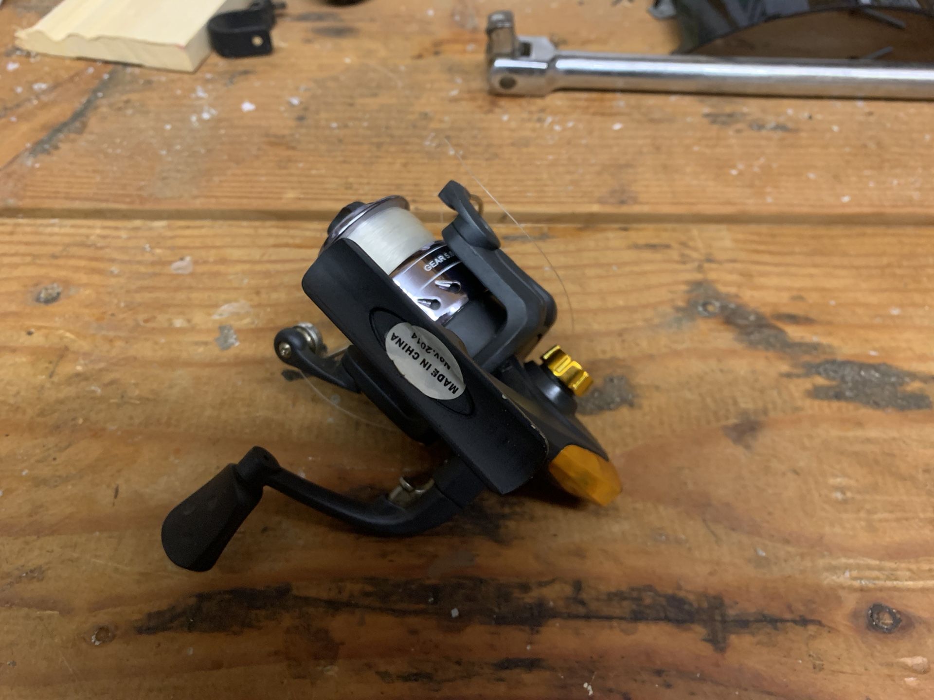 1000 Size Fishing Reel Bass/trout