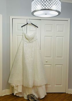 Bridal dress, Ivory White, Plus Size 16, Wedding Dress Thumbnail