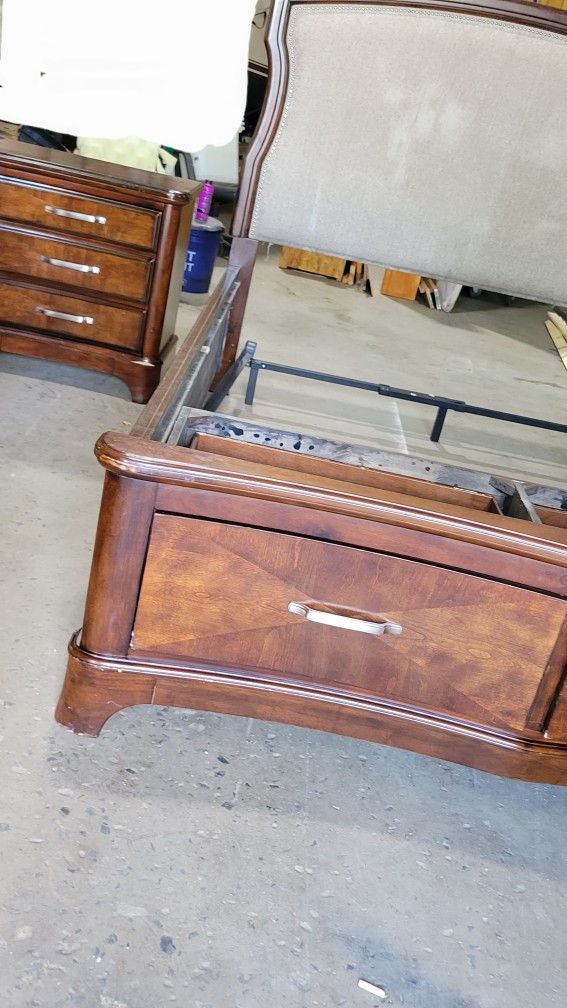 Ashley Bedroom Set