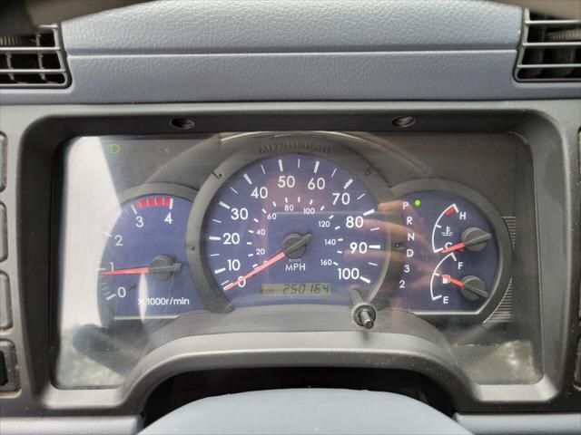 2006 Mitsubishi Fuso Fe85d