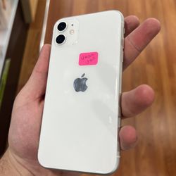 iPhone 11 64GB Factory Unlocked White Used  Thumbnail