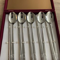 Authentic Korean Spoon/Chopstick set Thumbnail
