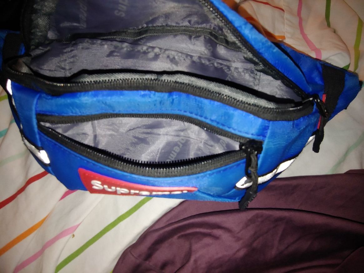 Supreme fanny pack