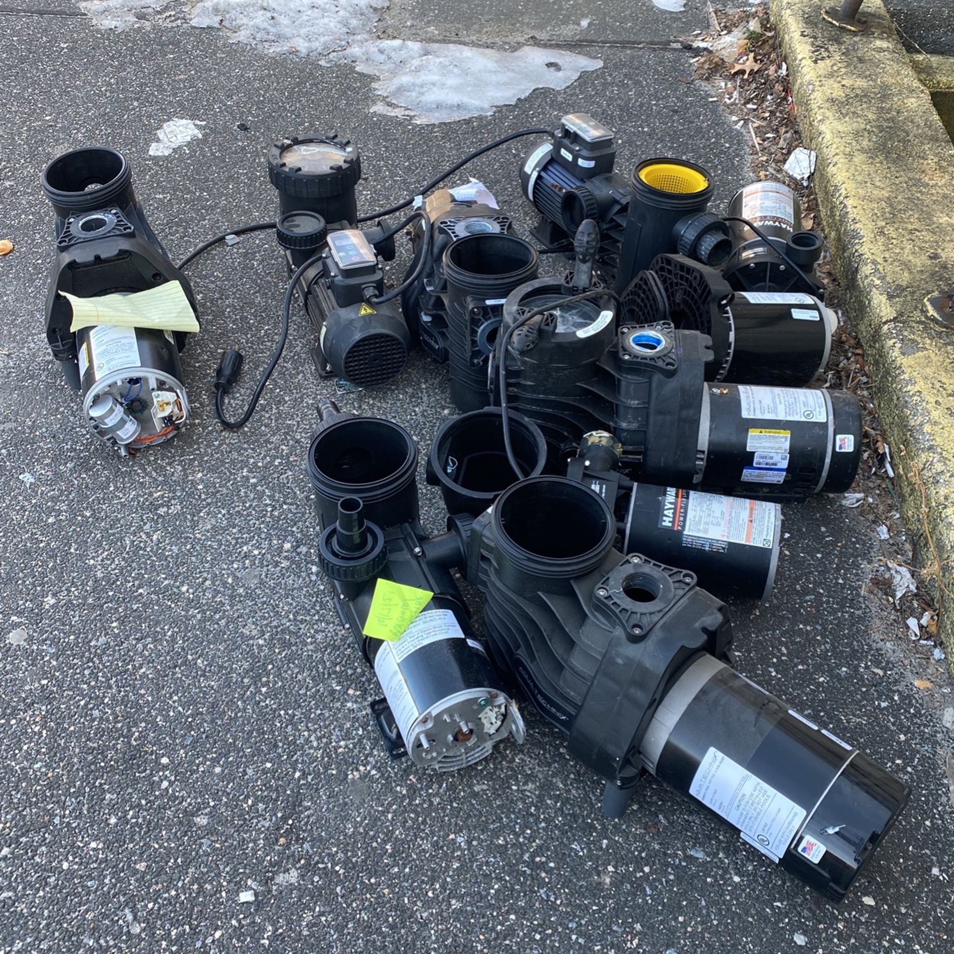 Pool Pumps/scrap Or Parts