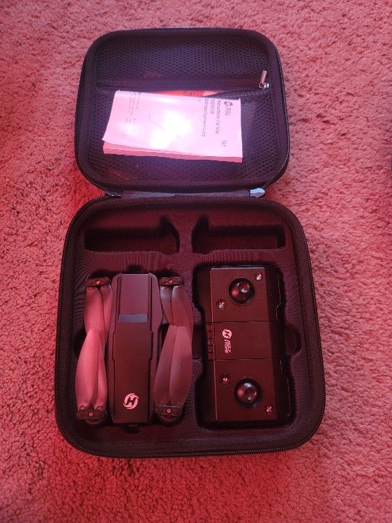 Holy Stone HS440 Drone