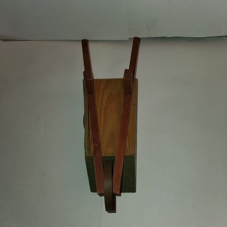 BOYD'S BEAR WOODEN WHEELBARROW