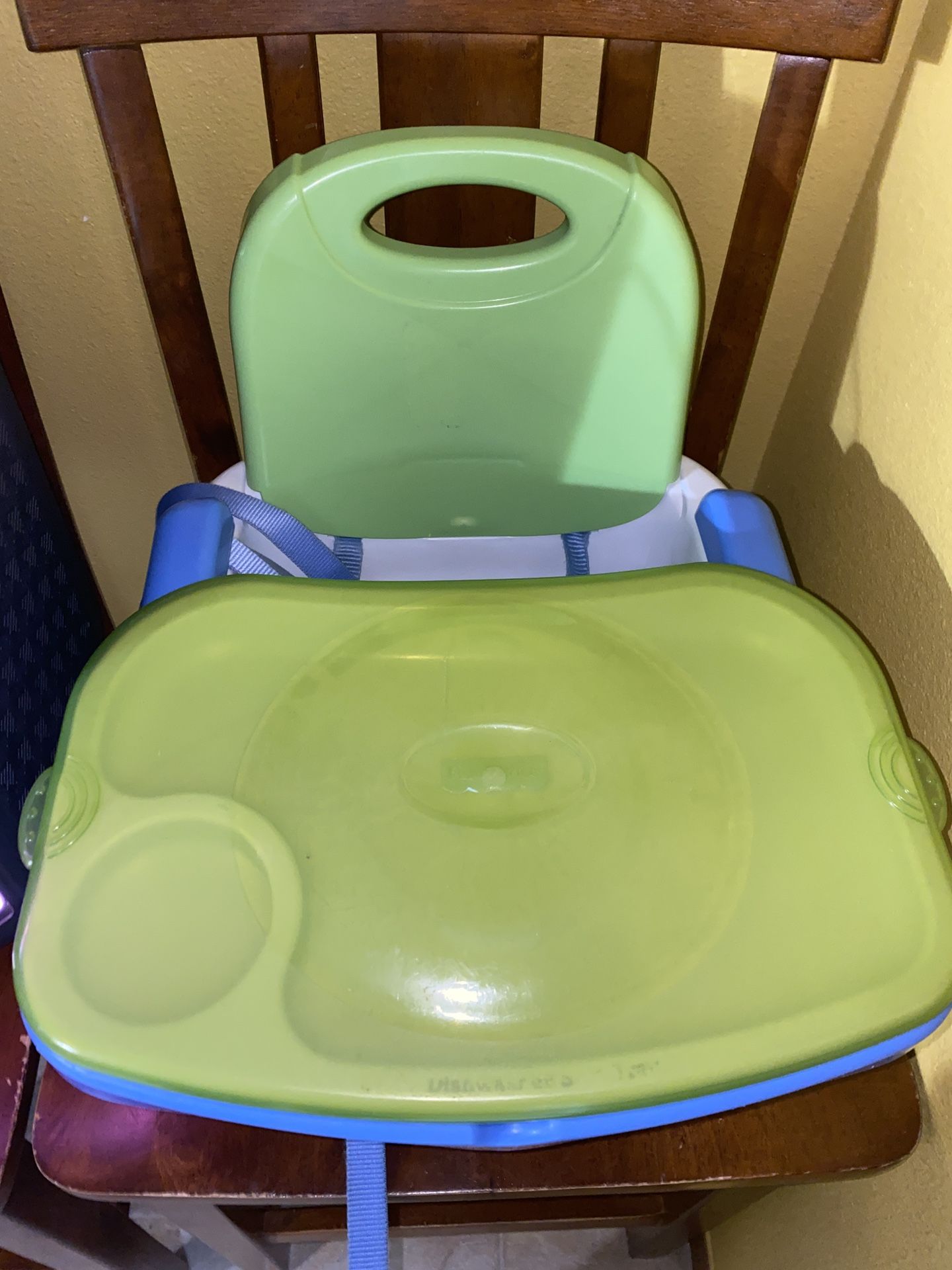 INFANT/TODDLER FEEDING CHAIR