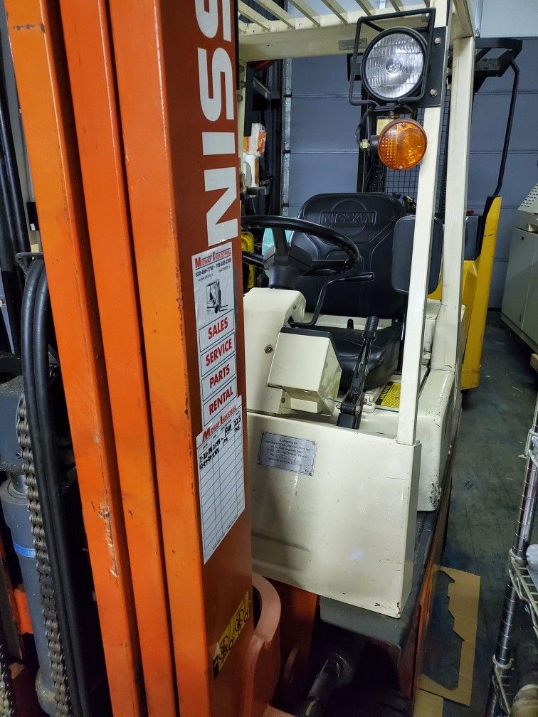 Nissan Forklift KCPH02A25PV 4700lb