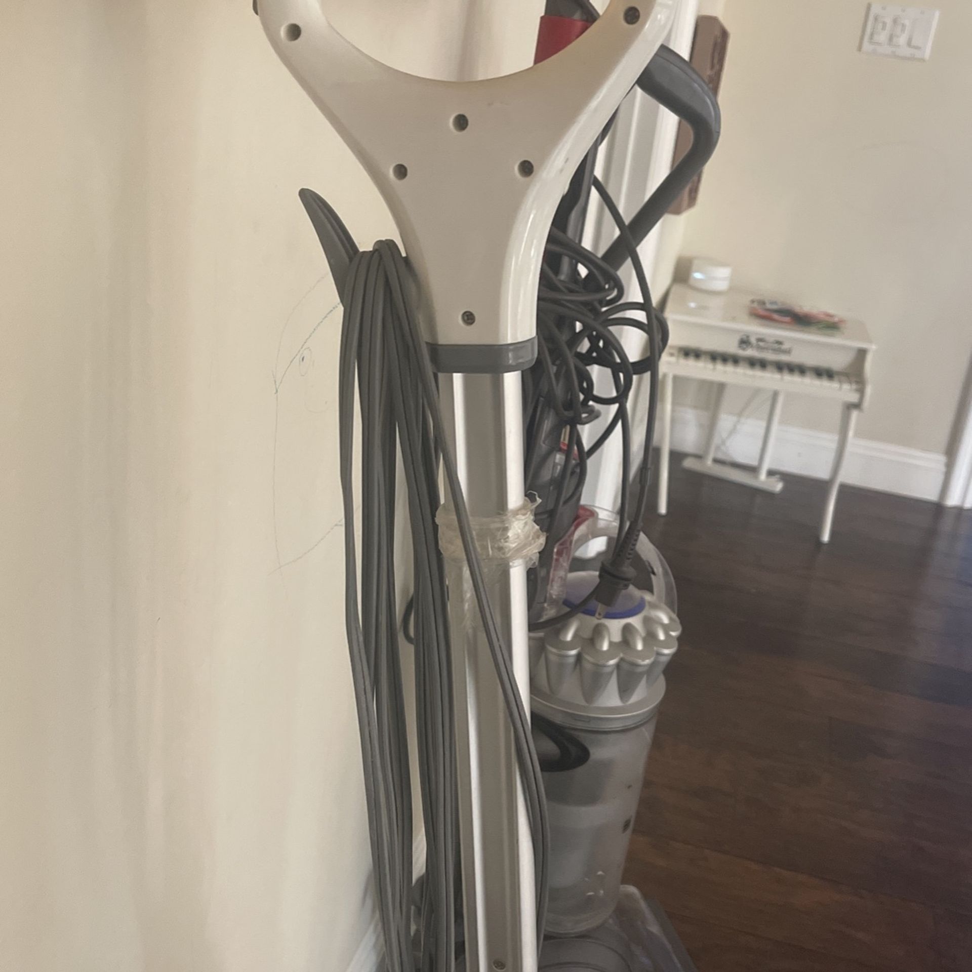 Dyson Animal DC41!! AND Shark Pocket Steamer Mop