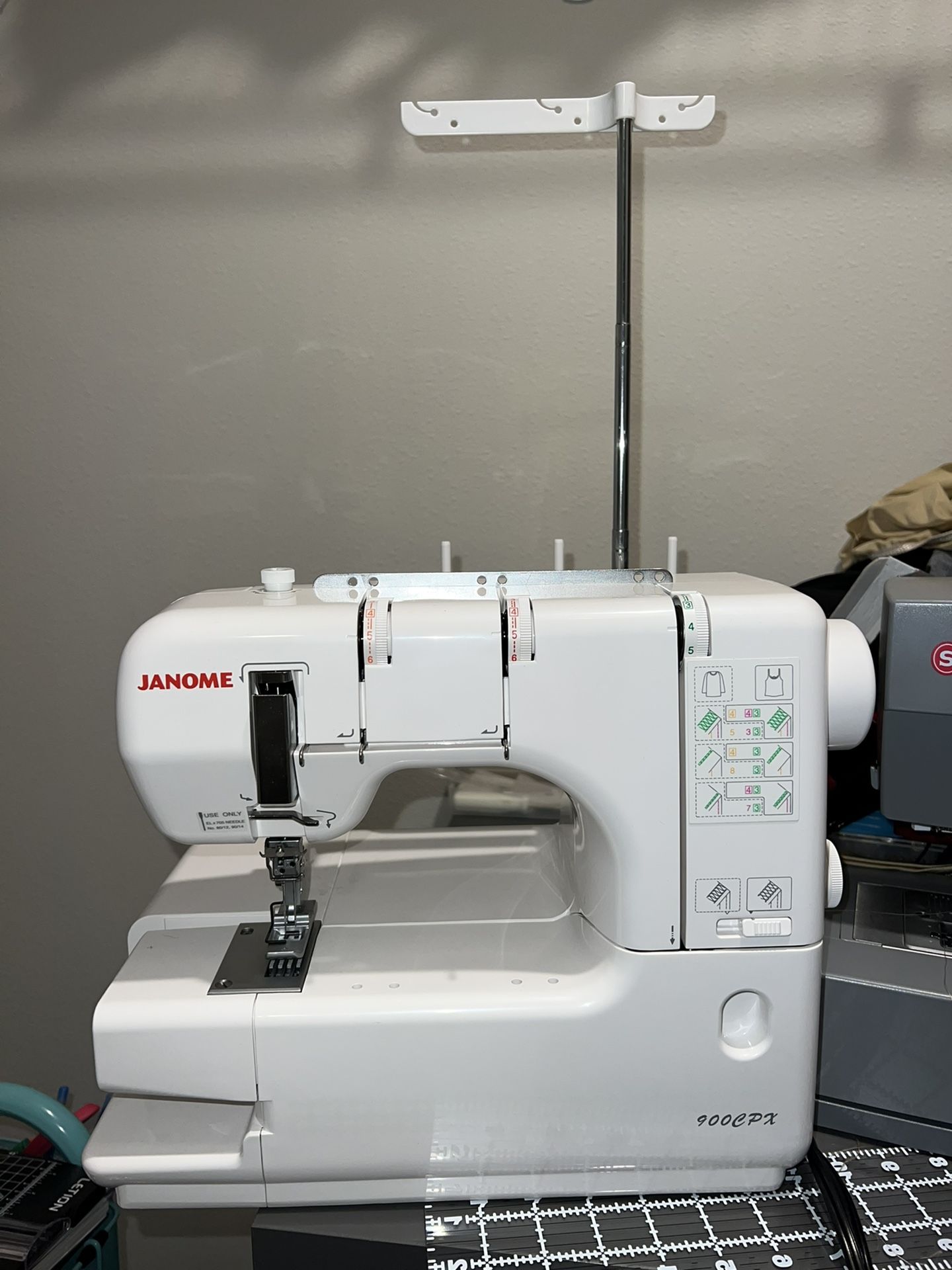 JANOME Overlock Stitch Machine