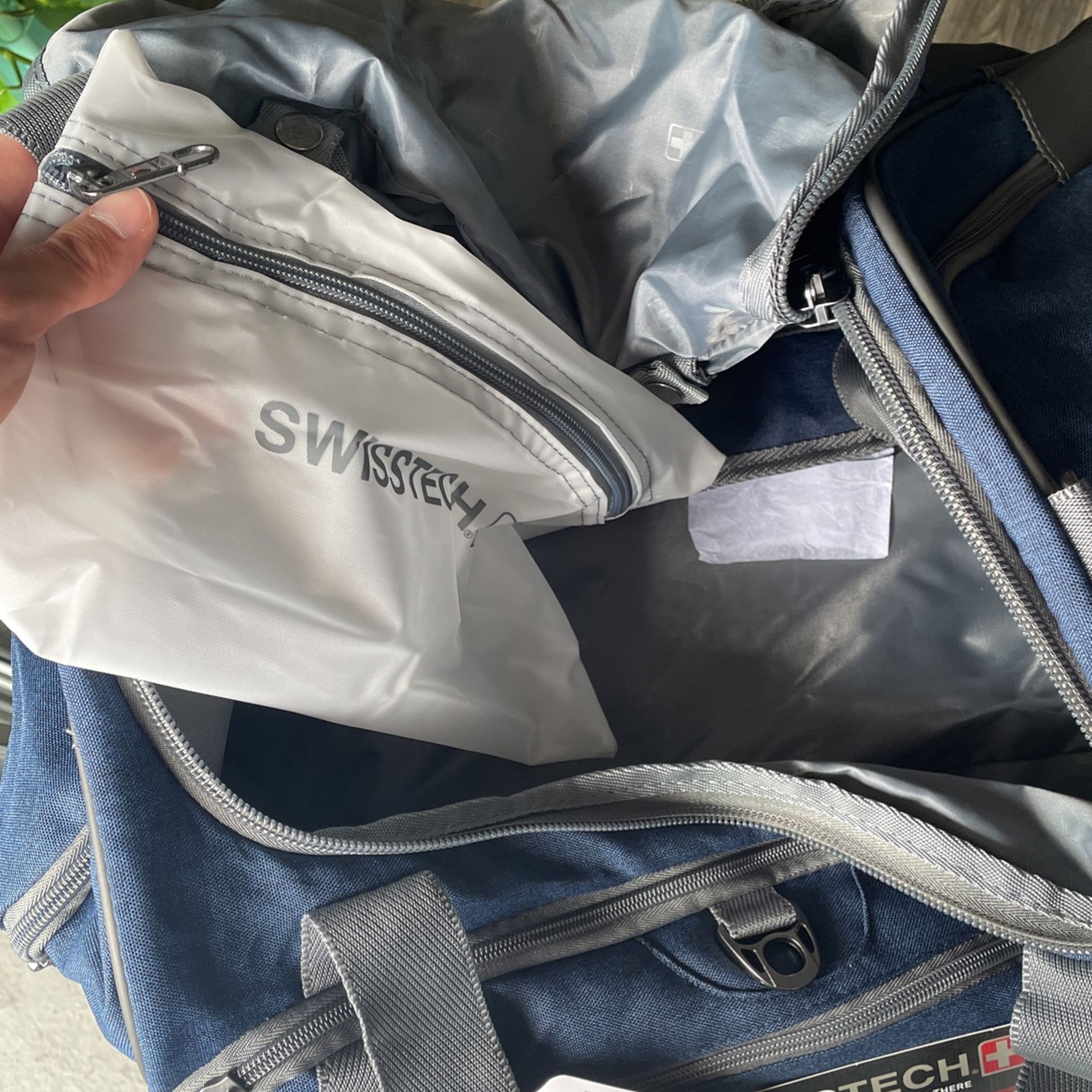 Swiss tech Bag