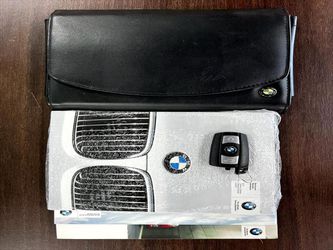 2012 BMW 3 Series Thumbnail
