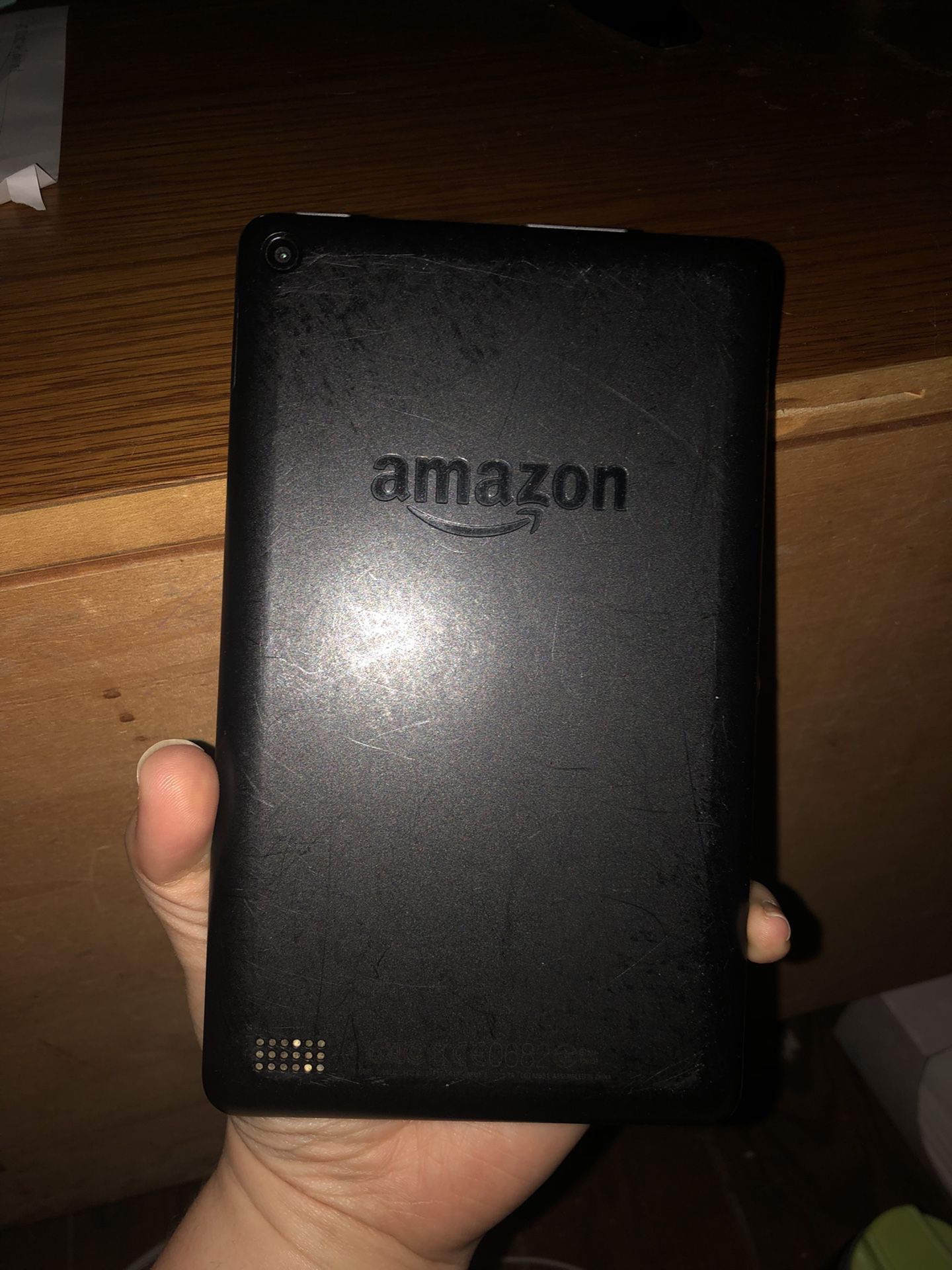 Amazon Kindle Fire 7th Generation (FOR PARTS, BROKEN)