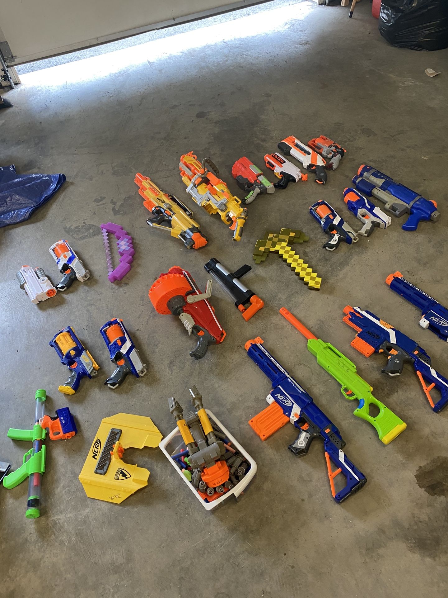 Nerf Guns Assortment