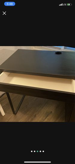 IKEA Desk Thumbnail
