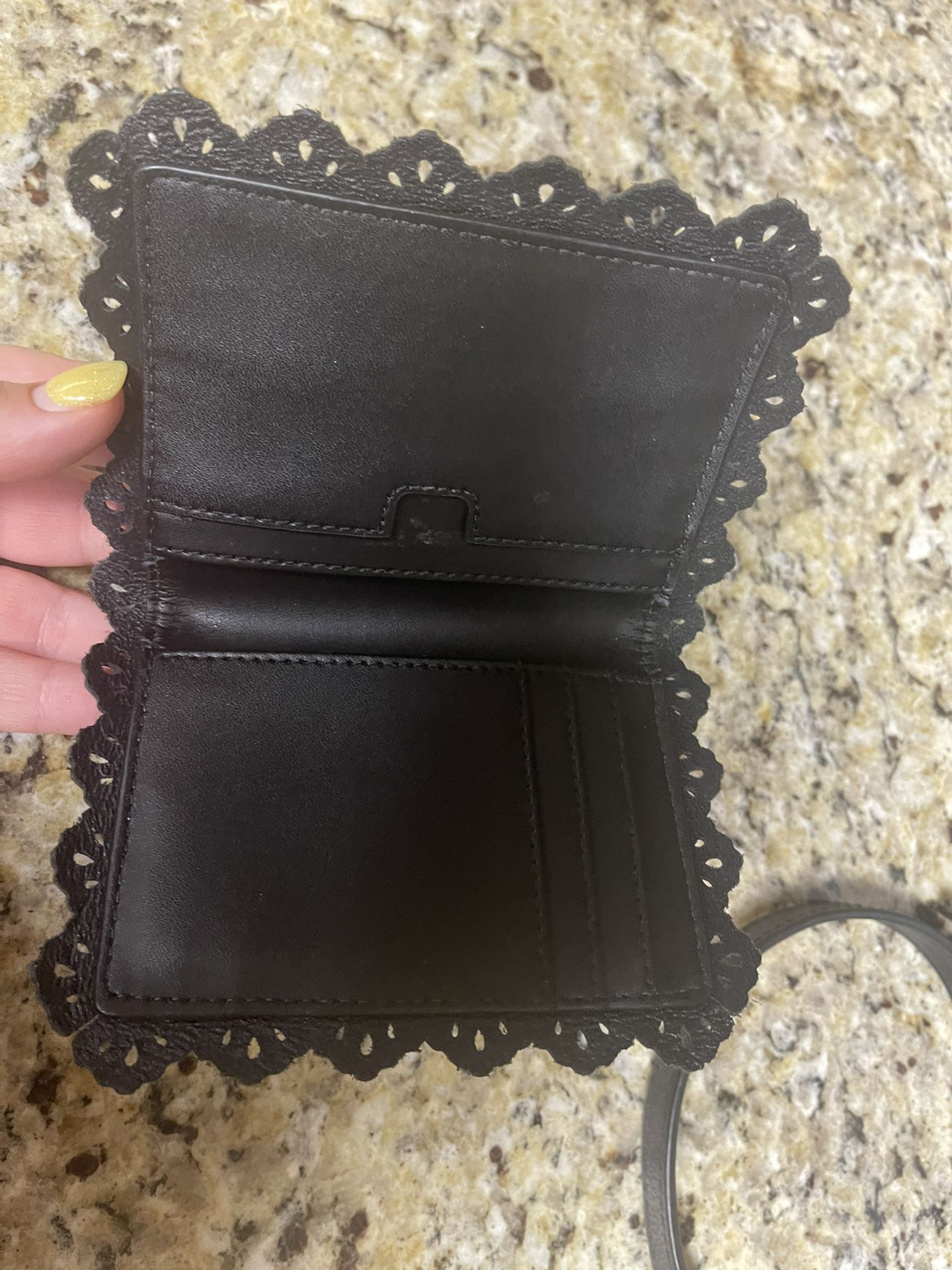 Black Kate Spade Purse Comes With Matching Wallet