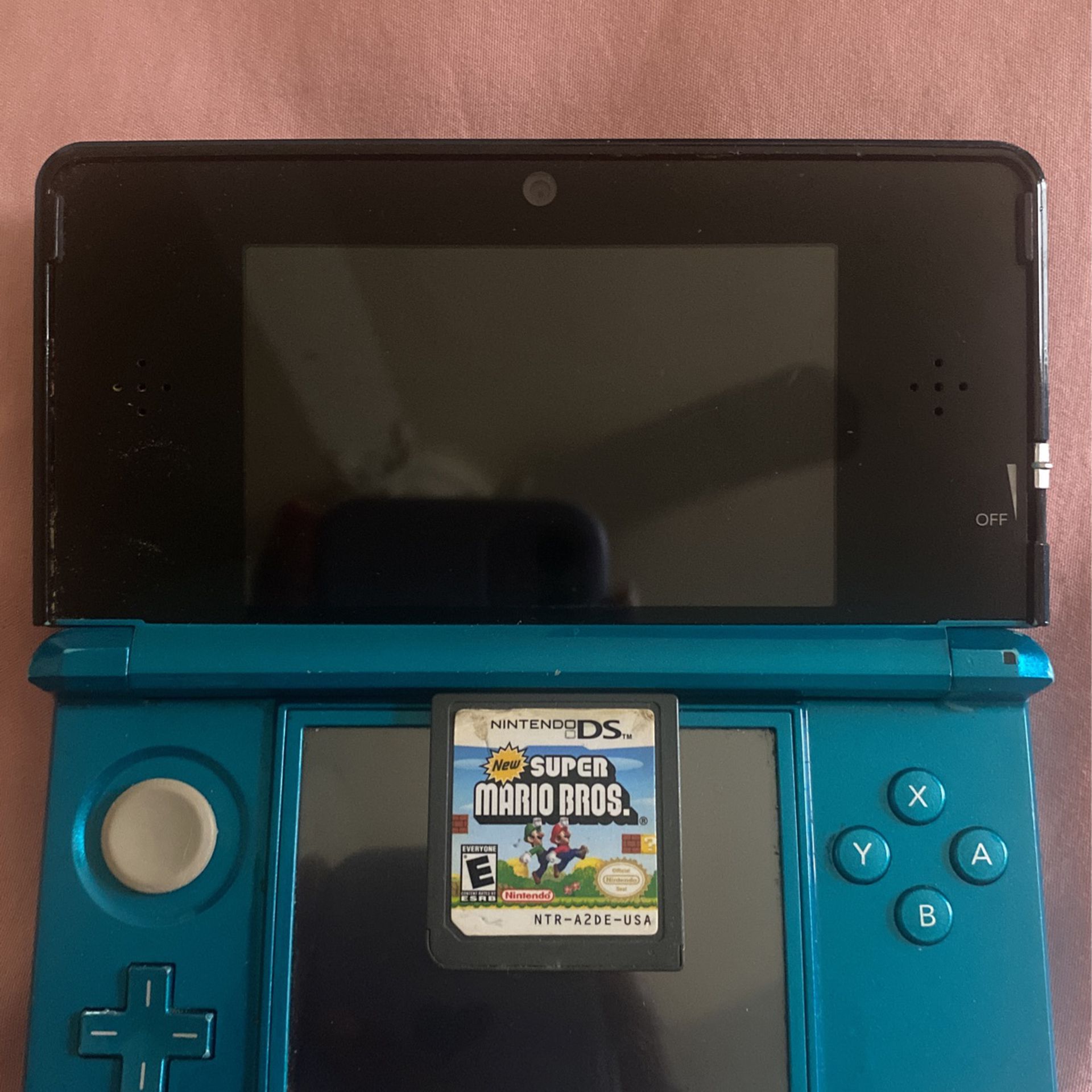 Nintendo 3DS (game included)