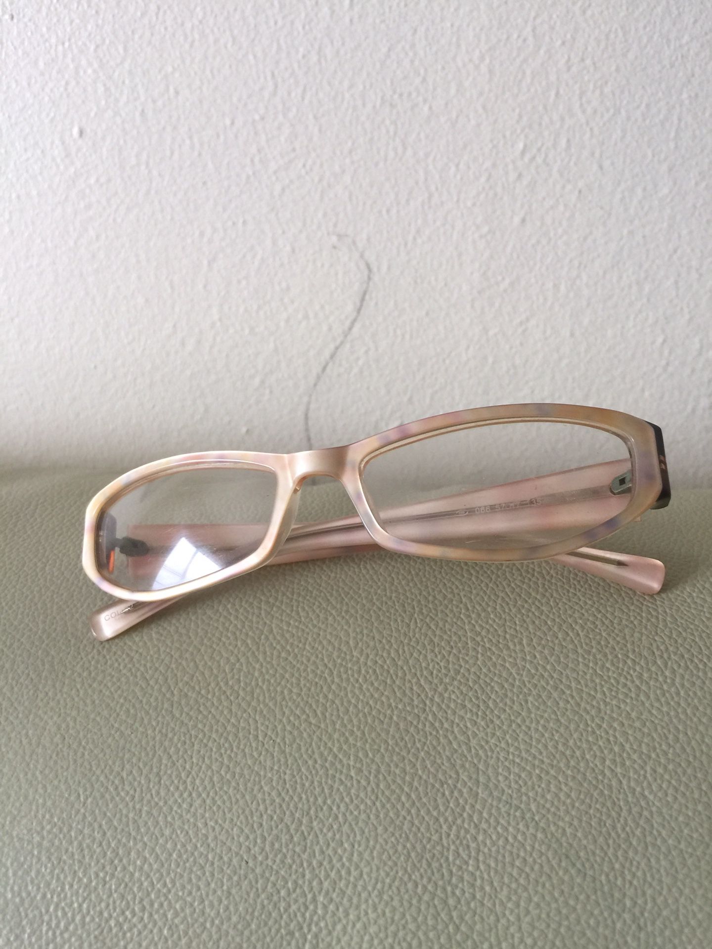 Spectacle frame