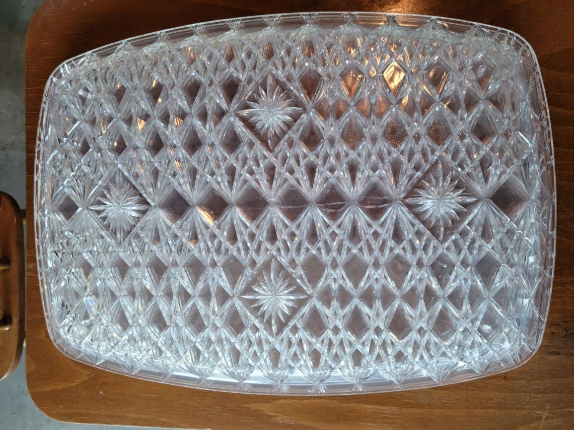 Maryland Plastic Crystal Cut Platters (3)