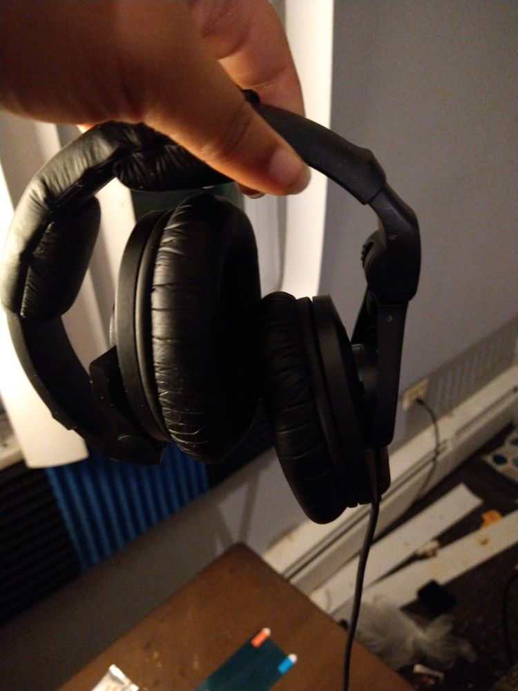 Sennheiser HD280 Pro Studio Headphones