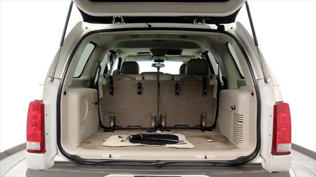 2004 Cadillac Escalade