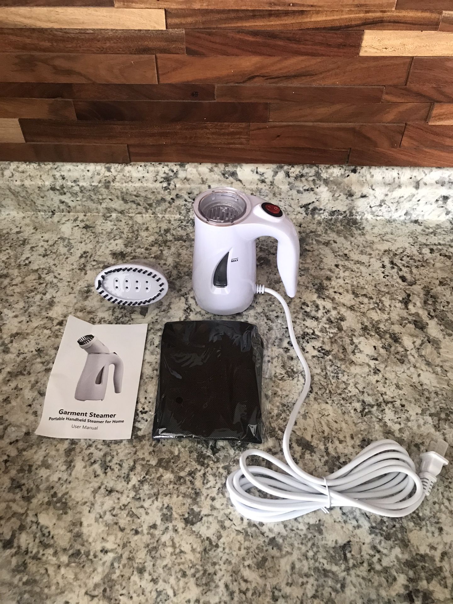 Portable Steamer Fabric Clothes Garment Steam Iron Handheld Compact Fast Heat-up