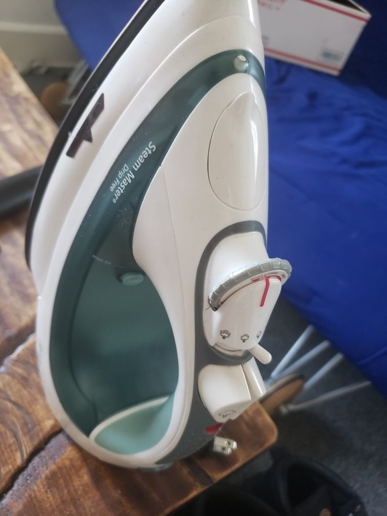 Sunbeam steam master iron