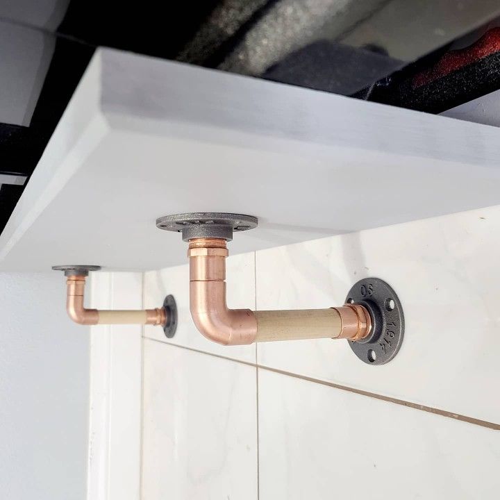 COPPER PIPE AND WOOD REVERSIBLE 90 DEGREE CORNER SHELF BRACKETS (2)