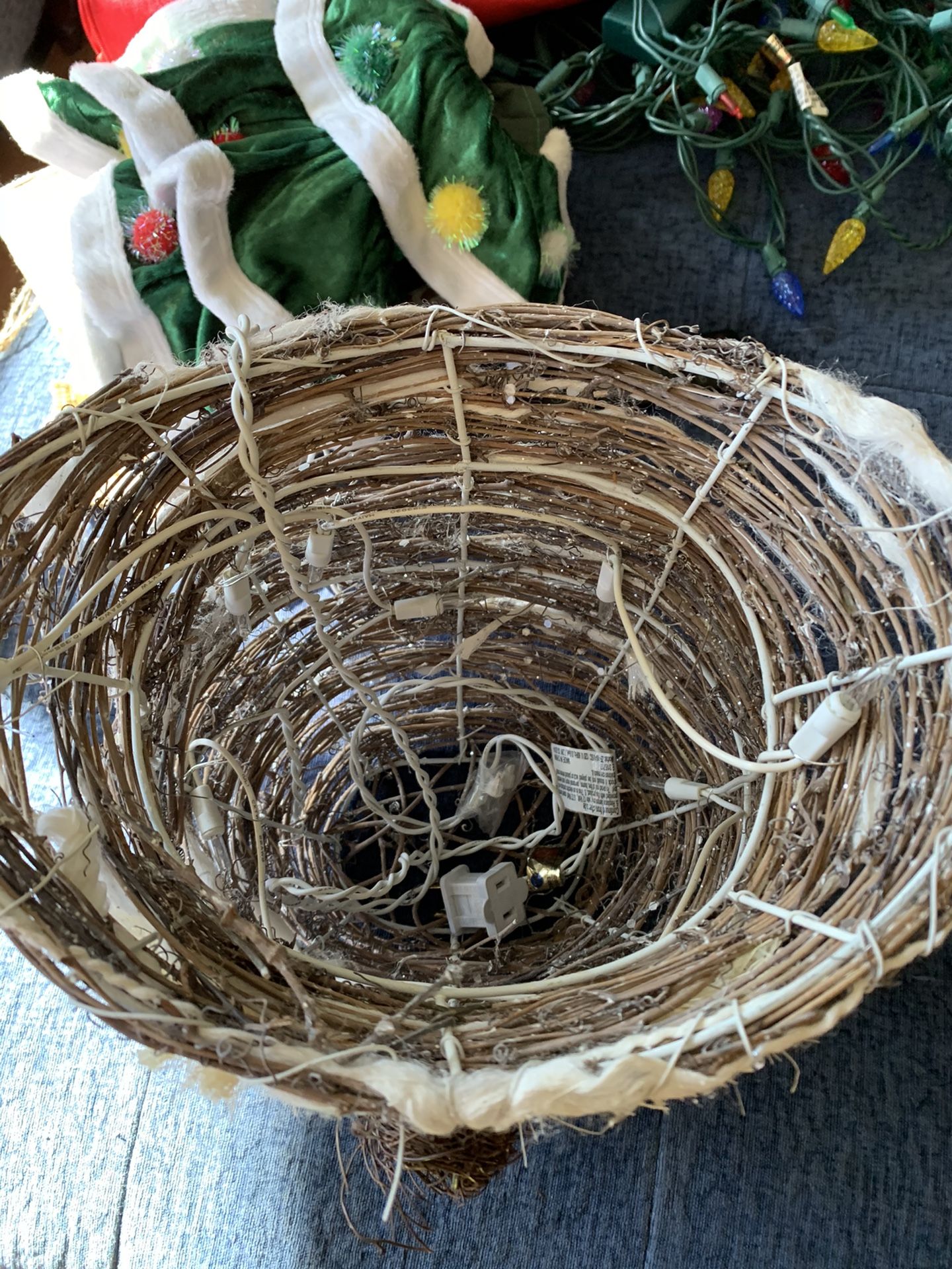 Owl light up basket