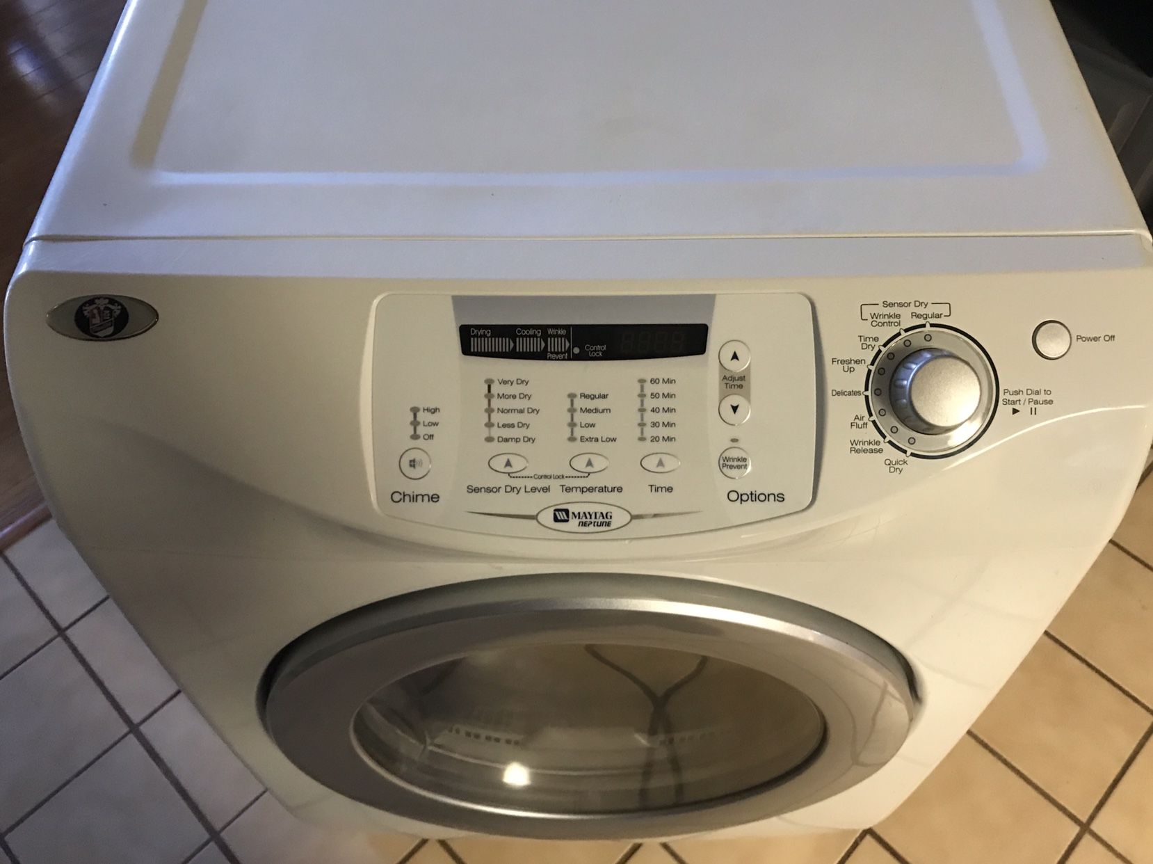 Curb Alert Maytag Neptune Electric Dryer for Sale in Chesapeake, VA
