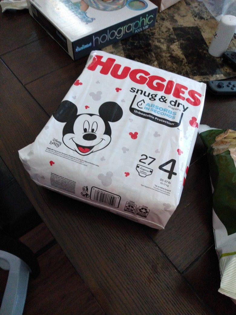 Huggies Snug & Dry Size 4