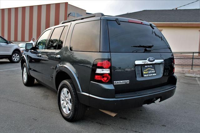 2010 Ford Explorer