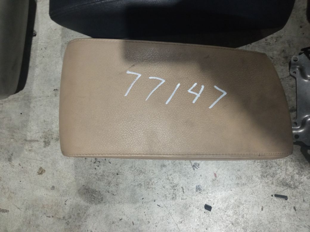 Armrest For 2007 BMW X3 Stock 77147
