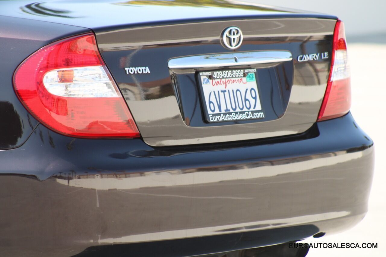 2004 Toyota Camry